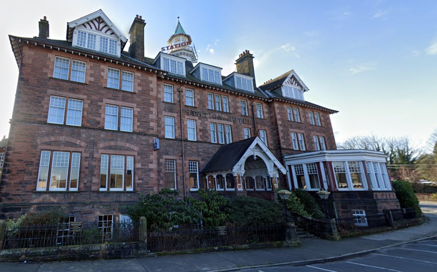 Far right activist posed as Home Office inspector to target Scots asylum hotel